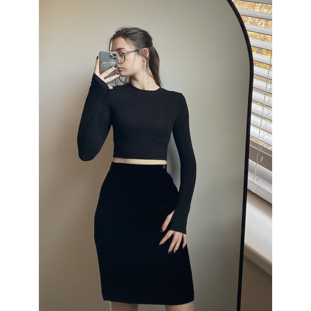 Black Velvet Oscar De La Renta Skirt Size 4